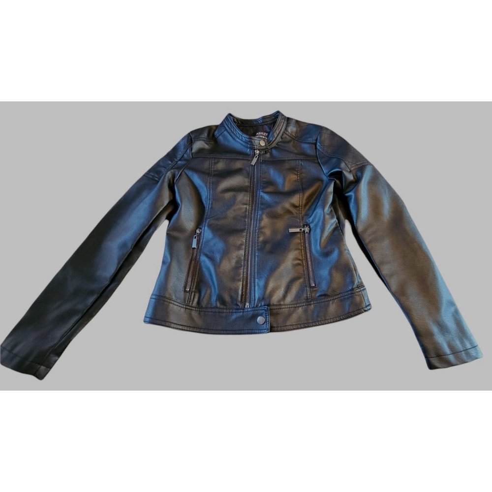 Ashley Outerwear Women's Biker Jacket size Medium New without tags    JH762